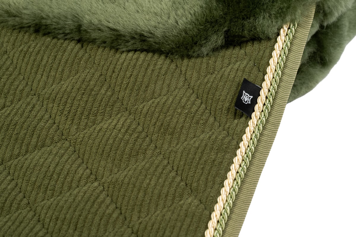 HC corduroy dekje met wol