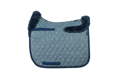 Blauw gimora zadeldekje met lamswol – Mattes Herfstcollectie 2026